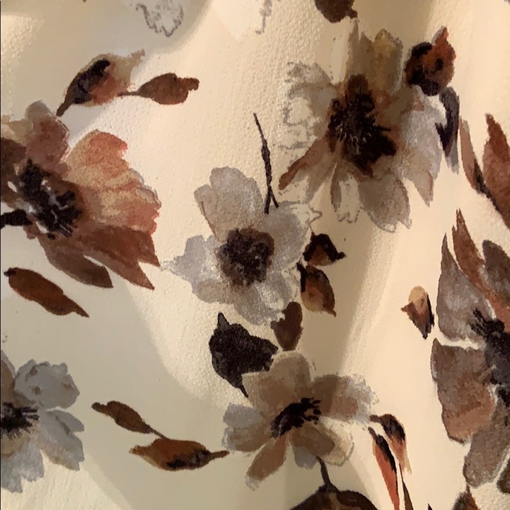 Floral High-Low Dress - Picture 5 of 5